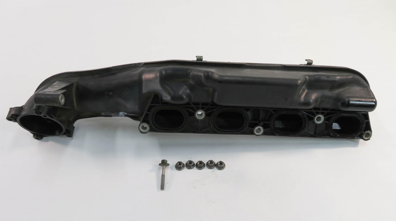 08-14 BMW 550i 650i 750i X5 X6 (F01 F10 E70 E71) 4.4L N63 LEFT INTAKE MANIFOLD