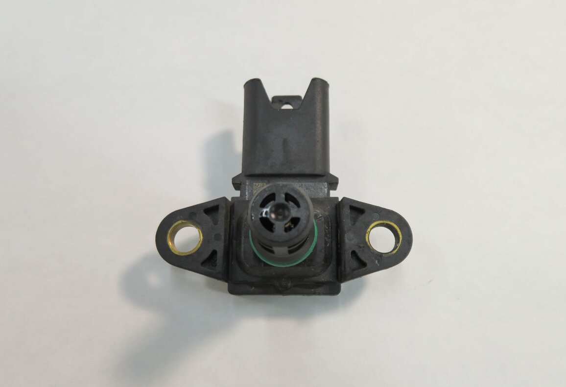 Thumbnail 5: 2010 BMW 750i (F01) 4.4L N63 TWIN TURBO ENGINE - MANIFOLD PRESSURE SENSOR (MAP)