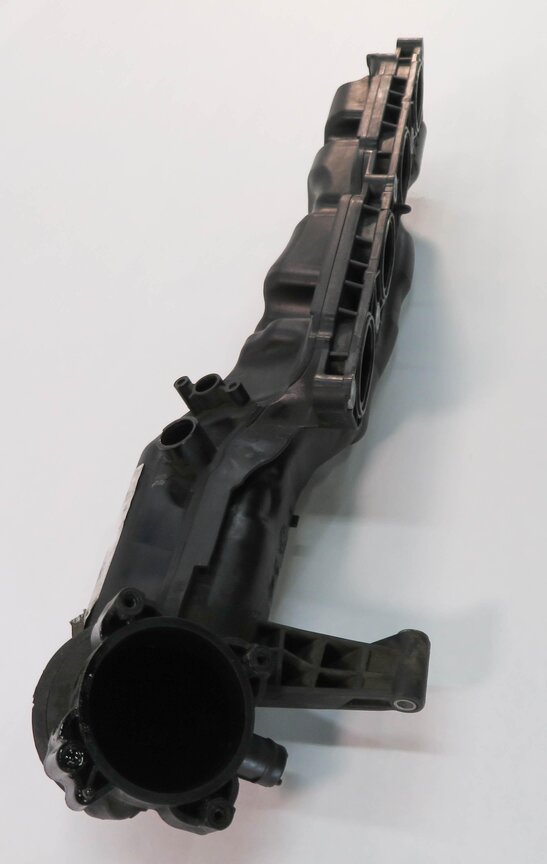 Thumbnail 3: 08-14 BMW 550i 650i 750i X5 X6 (F01 F10 E70 E71) 4.4L N63 RIGHT INTAKE MANIFOLD