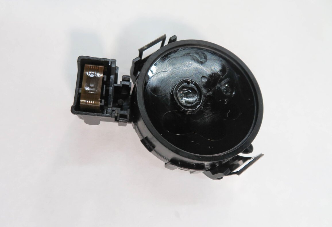 Thumbnail 3: 2010 BMW 750i (F01) RAIN WATER SOLAR LIGHT SENSOR (RLS)