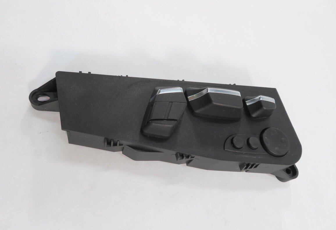 Thumbnail 3: 2010 BMW 750i (F01) LEFT FRONT DRIVER POWER SEAT ADJUSTMENT SWITCH BUTTON PANEL