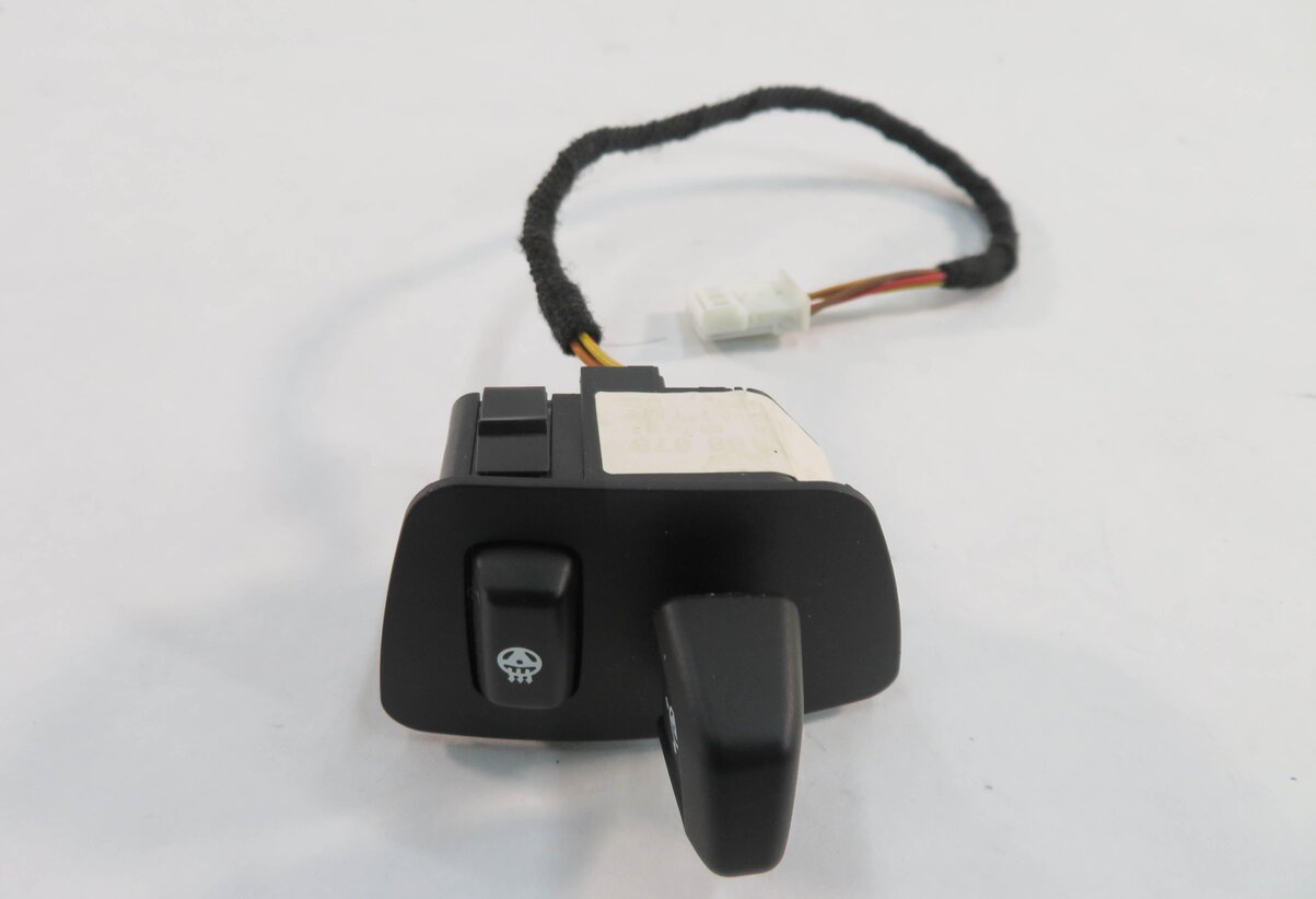 2010 BMW 750i (F01) HEATED STEERING ADJUSTMENT SWITCH BUTTON