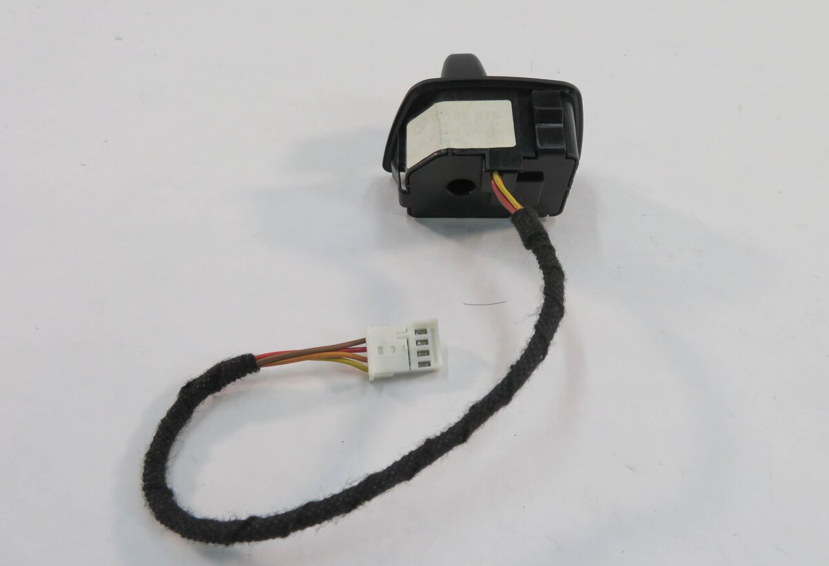 Thumbnail 4: 2010 BMW 750i (F01) HEATED STEERING ADJUSTMENT SWITCH BUTTON