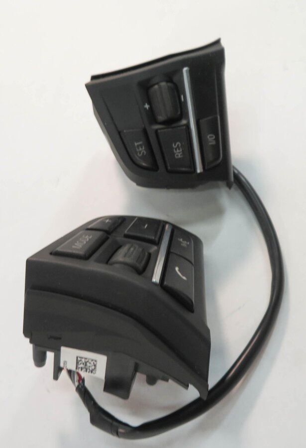 Thumbnail 2: 2010 BMW 750i (F01) STEERING PHONE MODE CRUISE CONTROL SWITCH BUTTON SET-2