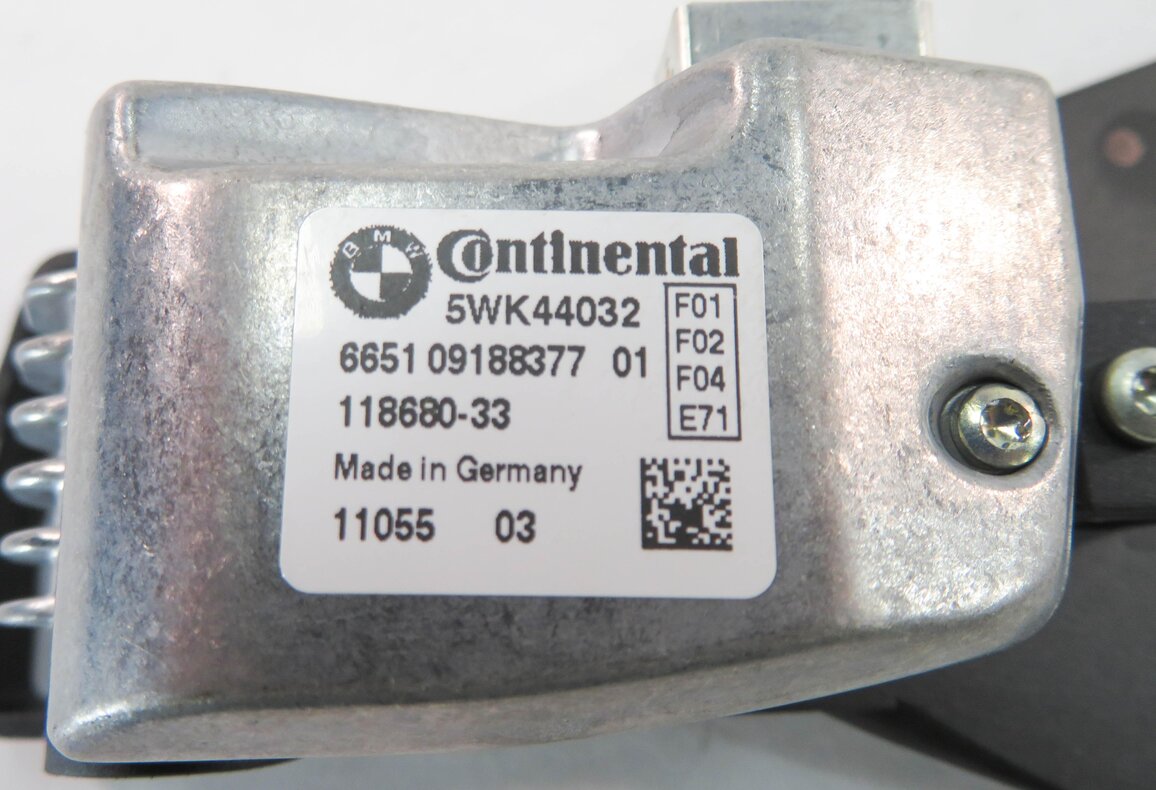 Thumbnail 6: 2009-2012 BMW 740i 750i 760i B7 X6 (F01 E71) LANE DEPARTURE WARNING CAMERA