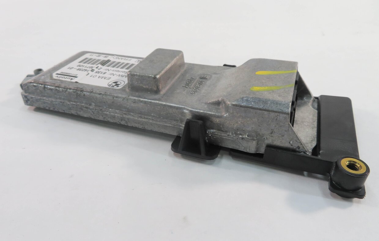 2009-2012 BMW 740i 750i 760i B7 (F01 F02) LEFT FRONT DRIVER SEATBELT MODULE