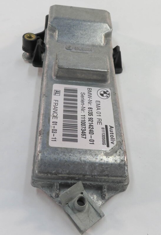Thumbnail 4: 2009-2012 BMW 740i 750i 760i B7 (F01 F02) RIGHT FRONT PASSENGER SEATBELT MODULE