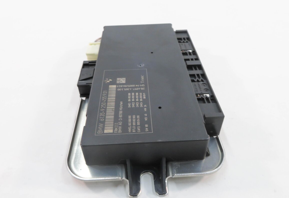 Thumbnail 5: 2010-2017 BMW 528i 535i 550i 650i 750i M5 X3 - FRMIII BODY LIGHT CONTROL MODULE