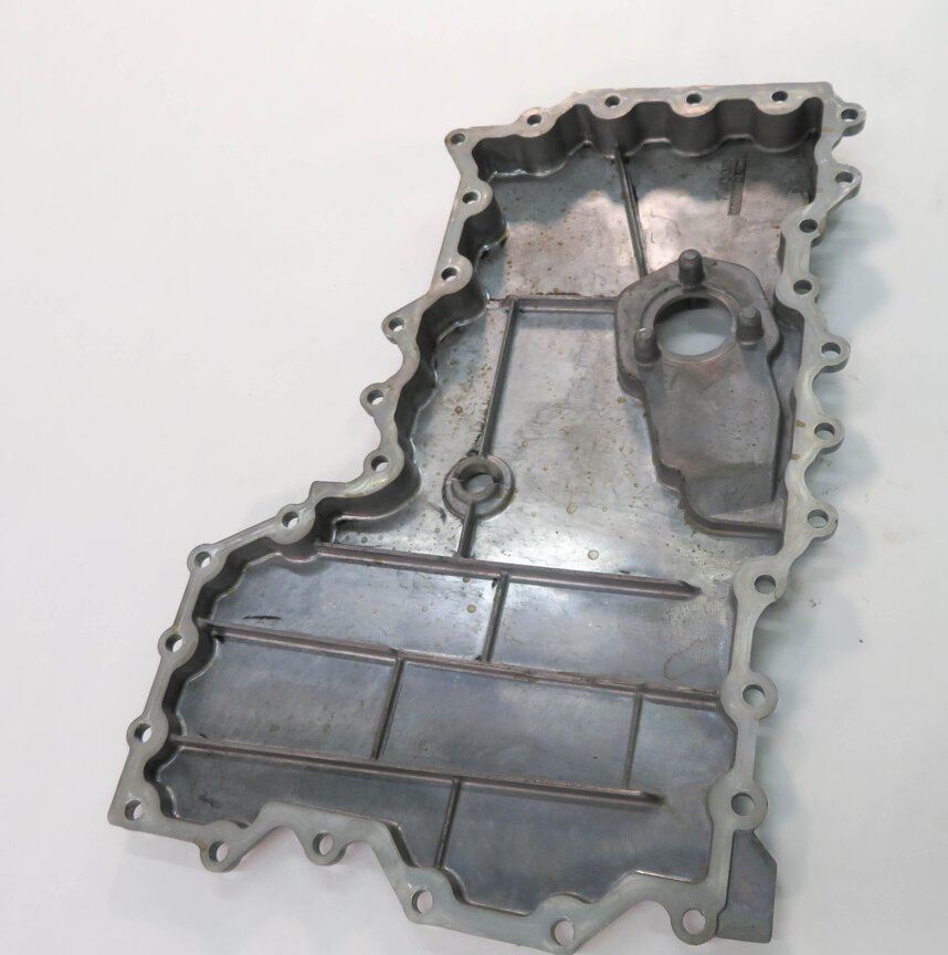 Thumbnail 3: 10-17 BMW 550i 650i 750i B6 B7 4.4L TWIN TURBO AWD X-DRIVE LOWER ENGINE OIL PAN