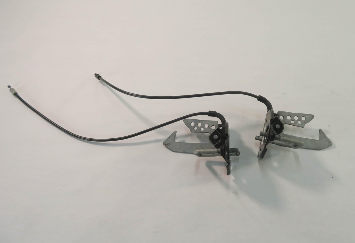 Thumbnail 2: 2010 BMW 750i (F01) FRONT HOOD SAFETY LATCH SET w/ CABLES