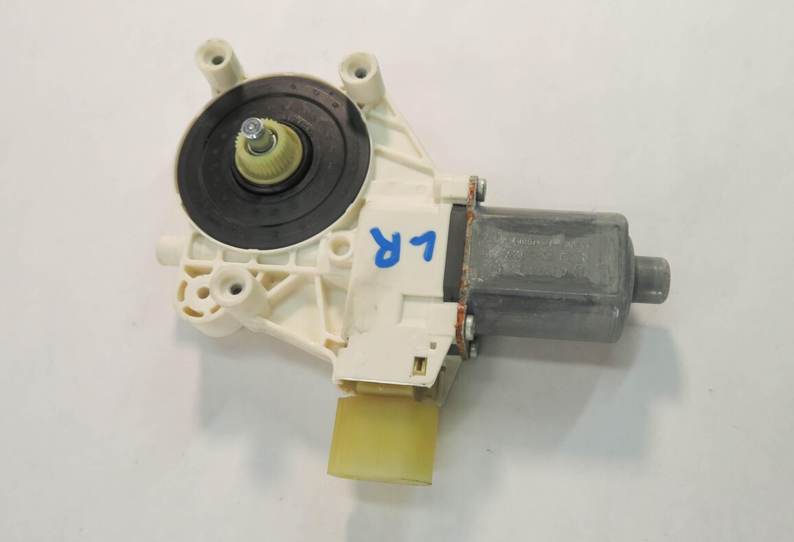 Thumbnail 2: 2009-2018 BMW 740i 750i 760i (F01) LEFT SIDE WINDOW MOTOR (FITS FRONT & REAR)