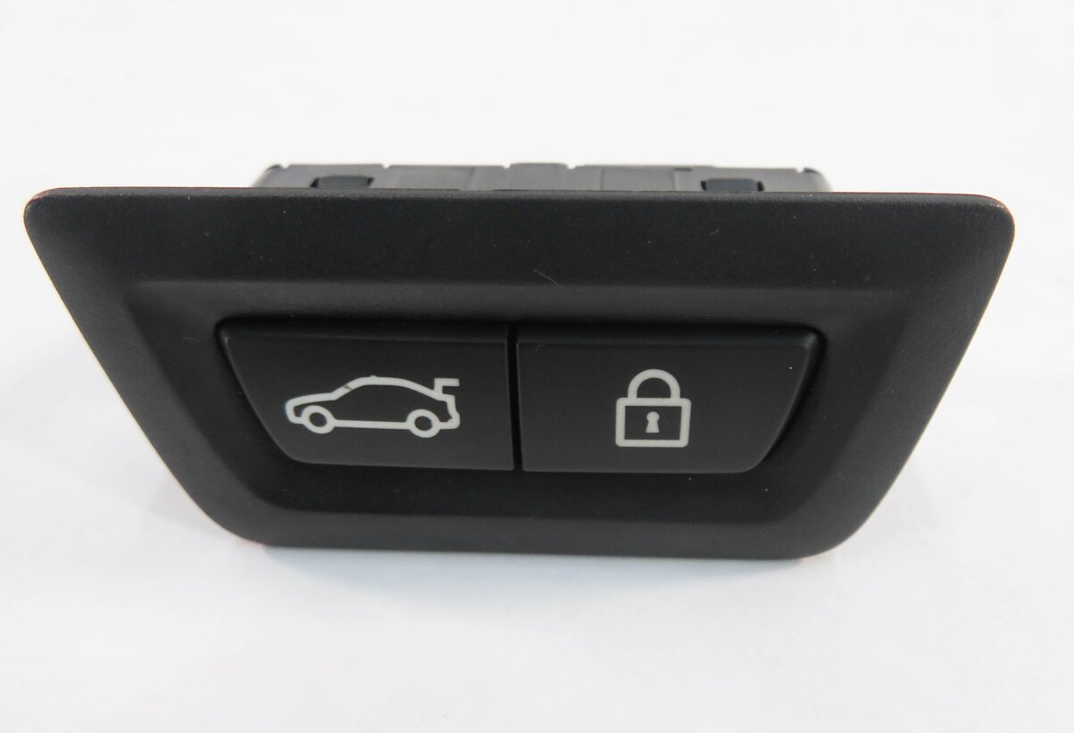 2010 BMW 750i (F01) REAR TRUNK AUTOMATIC CLOSE LOCK SWITCH BUTTON