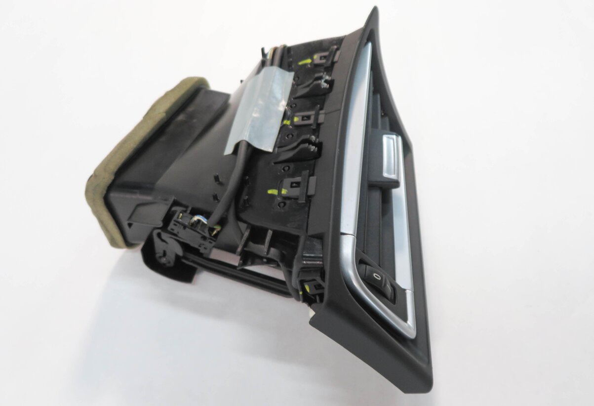 Thumbnail 3: 2010 BMW 750i (F01) LEFT DRIVER DASH HEATER A/C AIR VENT