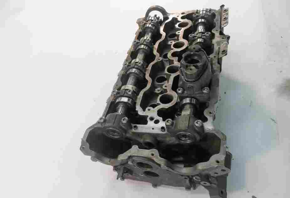 Thumbnail 4: 08-14 BMW 550i 750i X5 X6 (F01 E70 F10 E71) 4.4L TWIN TURBO RIGHT CYLINDER HEAD
