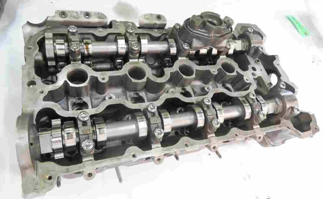 Thumbnail 6: 08-14 BMW 550i 750i X5 X6 (F01 E70 F10 E71) 4.4L TWIN TURBO RIGHT CYLINDER HEAD