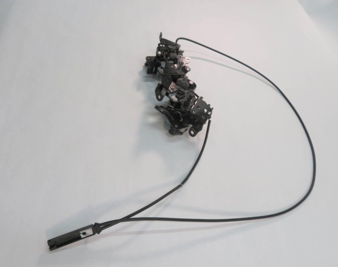 Thumbnail 4: 2010 BMW 750i (F01) FRONT LEFT & RIGHT LOWER HOOD LOCK LATCH SET-2 w/ CABLES