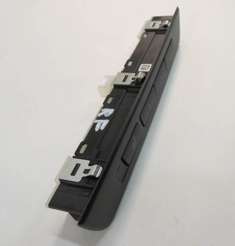 Thumbnail 3: 2010 BMW 750i (F01) RIGHT FRONT PASSENGER MEMORY SEAT SWITCH BUTTON PANEL