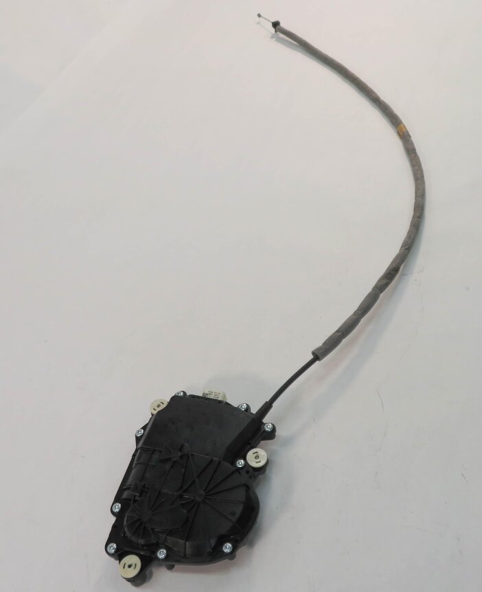2010 BMW 750i (F01) REAR TRUNK LOCK LATCH SOFT CLOSE ACTUATOR MOTOR