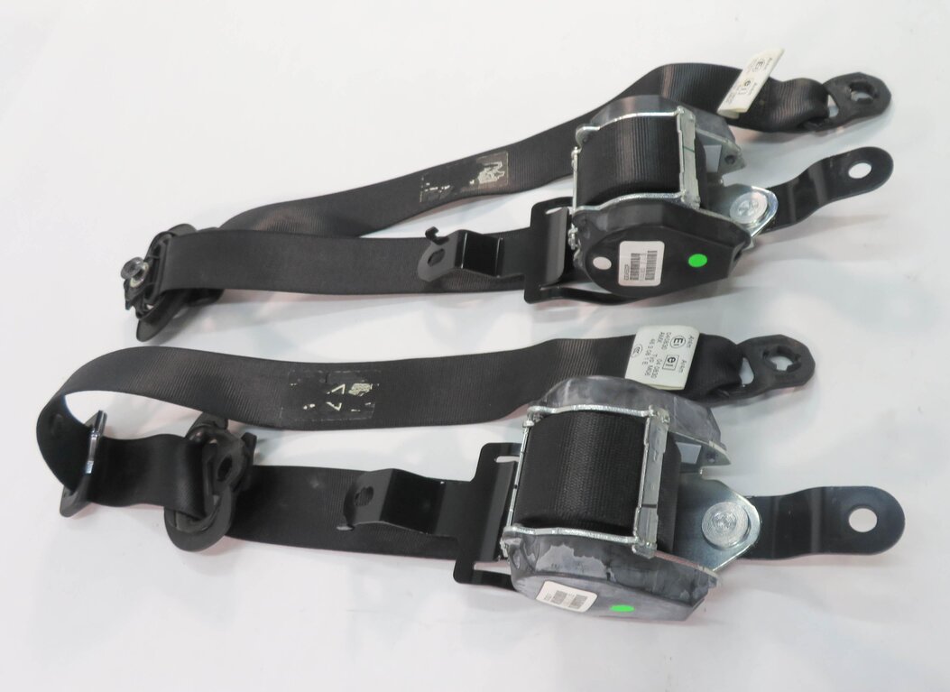 Thumbnail 3: 2009 BMW X5 (E70) LEFT & RIGHT REAR 2nd SECOND ROW SEATBELT BUCKLE RETRACTOR SET