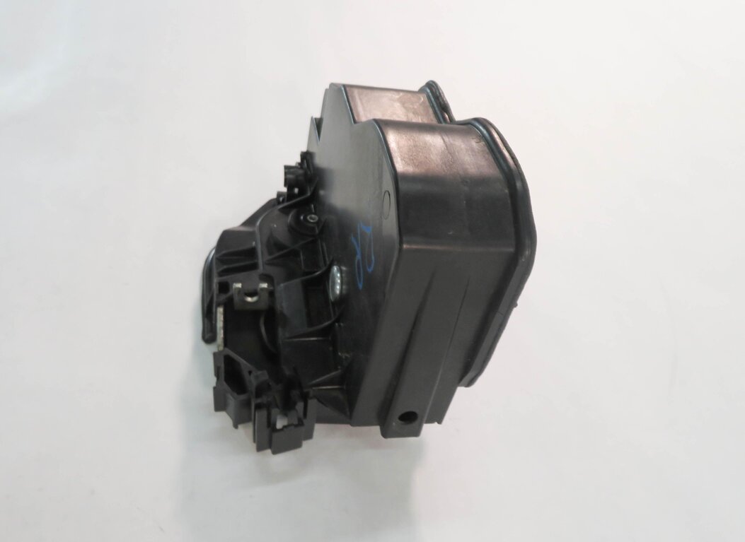 Thumbnail 4: 2008-2014 BMW X5 X6 (E70 E71) RIGHT SIDE REAR DOOR POWER LOCK LATCH ACTUATOR