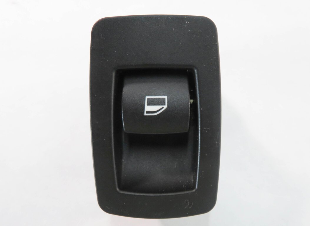2009 BMW X5 (E70) FRONT / REAR PASSENGER DOOR POWER WINDOW SWITCH BUTTON (BLACK)