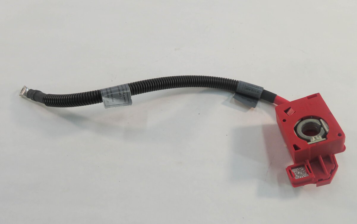 Thumbnail 4: 2009 BMW X5 (E70) POSITIVE BATTERY CABLE (SRS)