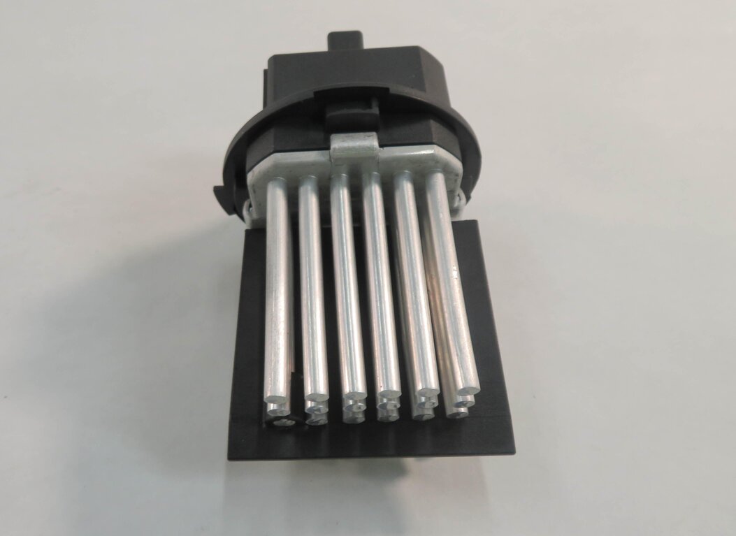 Thumbnail 4: 2009 BMW X5 (E70) REAR HVAC HEATER A/C BLOWER FAN MOTOR SPEED RESISTOR