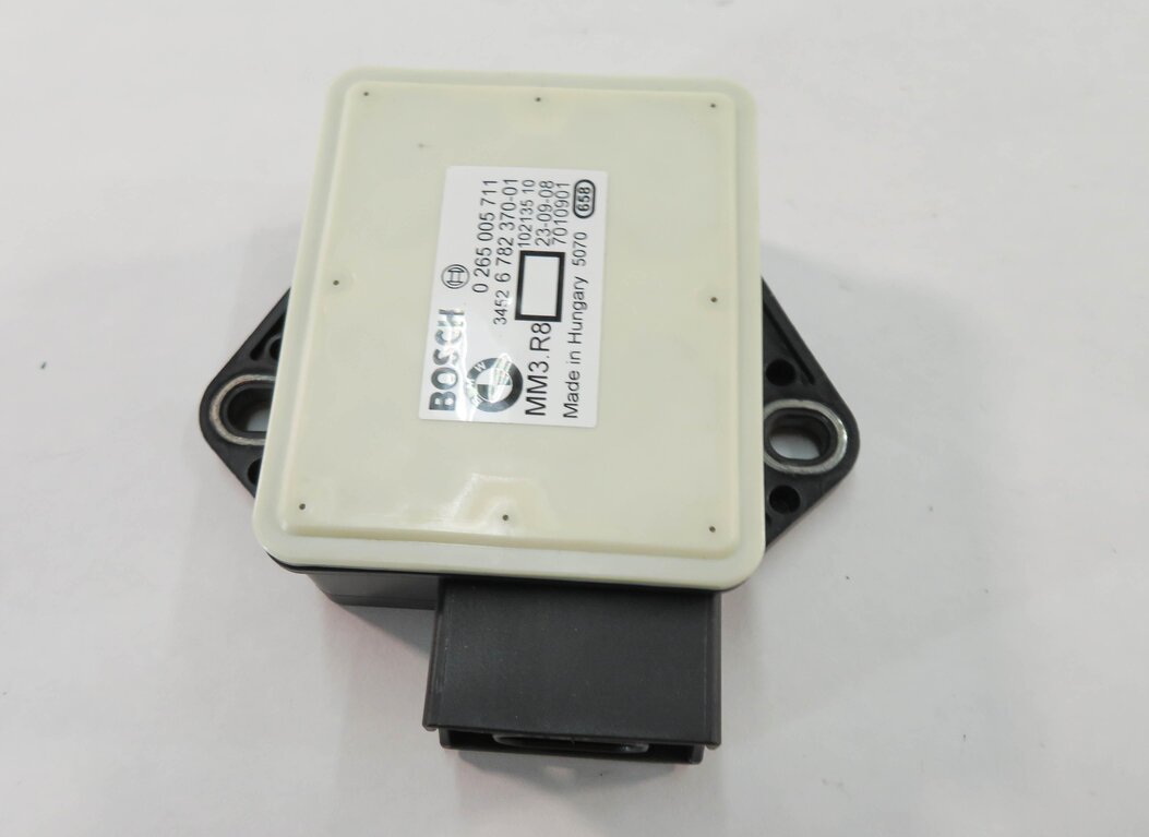 2009 BMW X5 (E70) YAW SPEED ROTATION TURN RATE STABILITY SENSOR