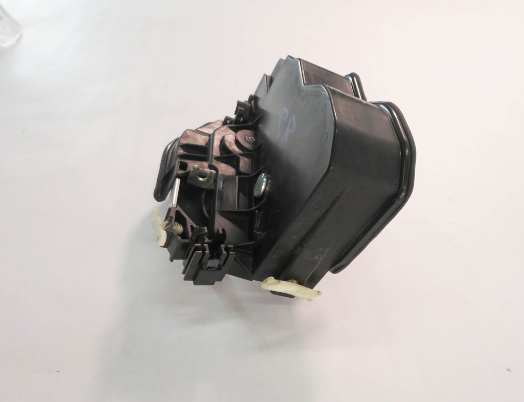 Thumbnail 3: 10-18 BMW 3/4/5/7/X3/X4/X6 RIGHT SIDE REAR DOOR POWER LOCK LATCH ACTUATOR MOTOR
