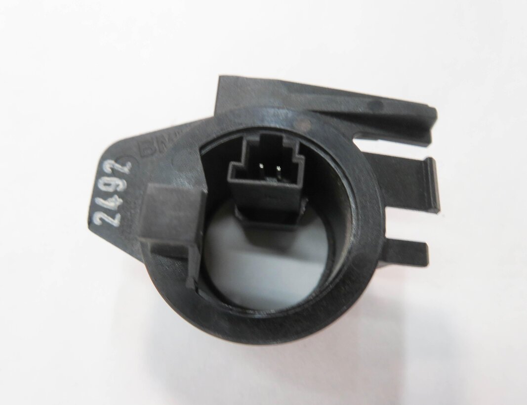 Thumbnail 2: 2013 BMW ACTIVEHYBRID-3 (F30) IGNITION SWITCH IMMOBILIZER COIL RING
