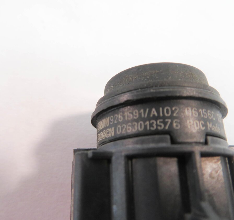 Thumbnail 6: 2013 BMW ACTIVEHYBRID-3 (F30) FRONT PDC PARK DISTANCE SENSOR (BLUE A89)