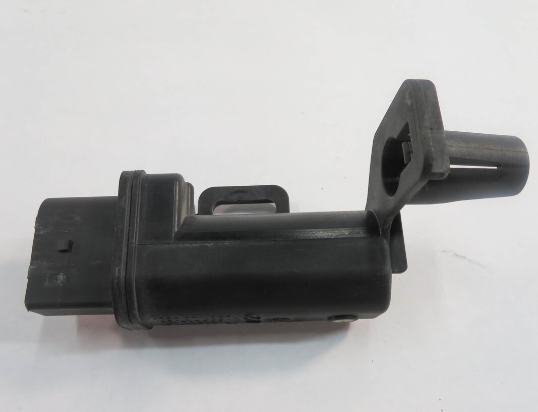 Thumbnail 4: 2013 BMW ACTIVEHYBRID-3 (F30) CURRENT DISTRIBUTION MODULE