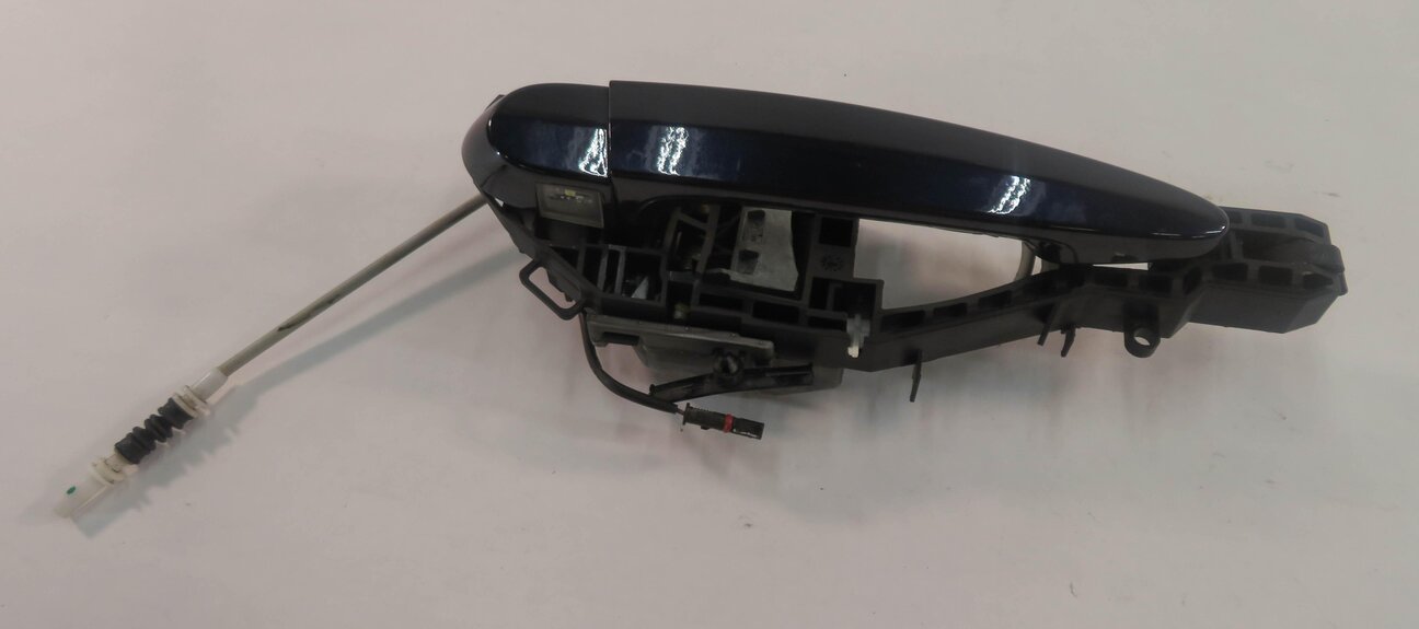 12-19 BMW 228i 328i 330i 335i (F30 F31 F32 F33) RIGHT REAR DOOR HANDLE (BLUE)