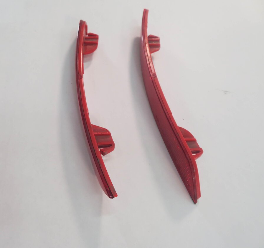 Thumbnail 3: 2013 BMW ACTIVEHYBRID-3 (F30) REAR LEFT & RIGHT BUMPER REFLECTOR SET-2