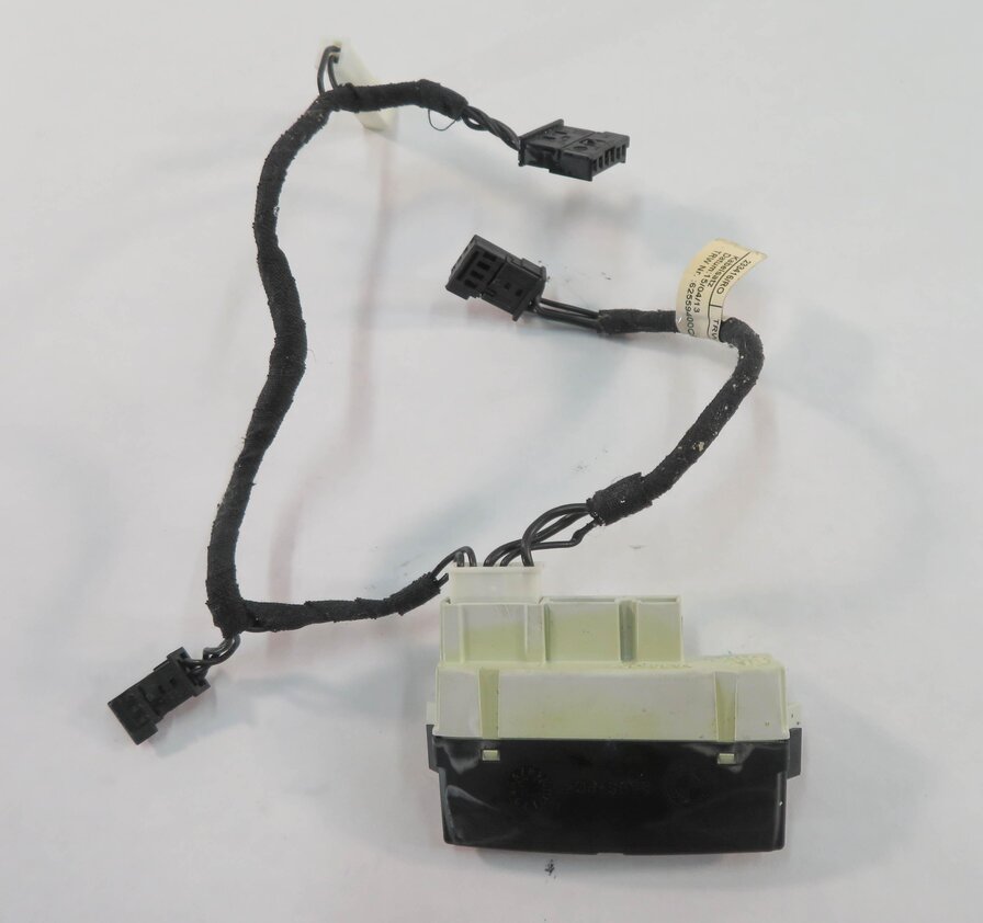 12-19 BMW 320i 328i 330i 335i 428i 528i 535i 550i - HEATED STEERING MODULE