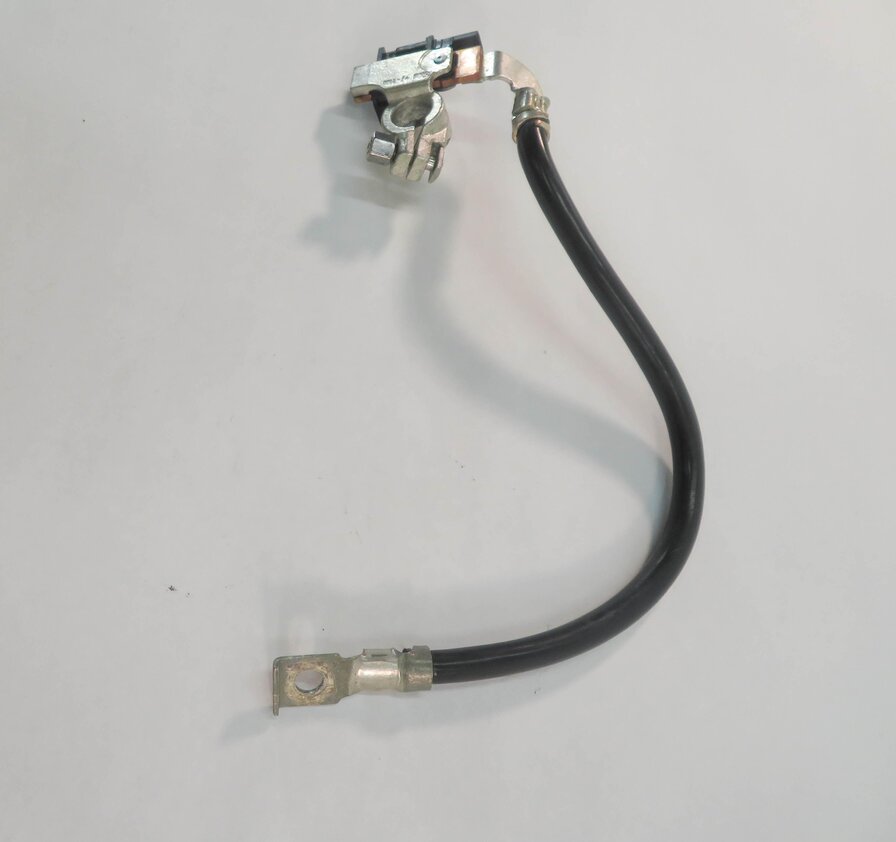 Thumbnail 3: 2013 BMW ACTIVEHYBRID-3 (F30) NEGATIVE BATTERY CABLE IBS