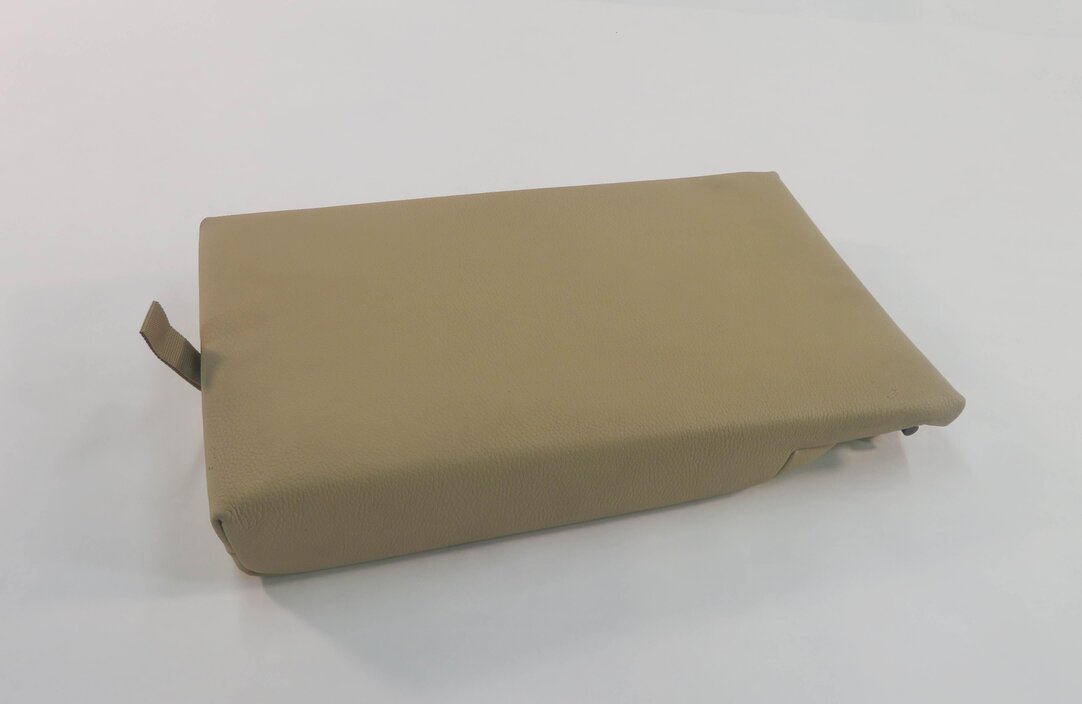 2013 BMW ACTIVEHYBRID-3 (F30) REAR SEAT CENTER ARMREST CUP HOLDER (BEIGE)