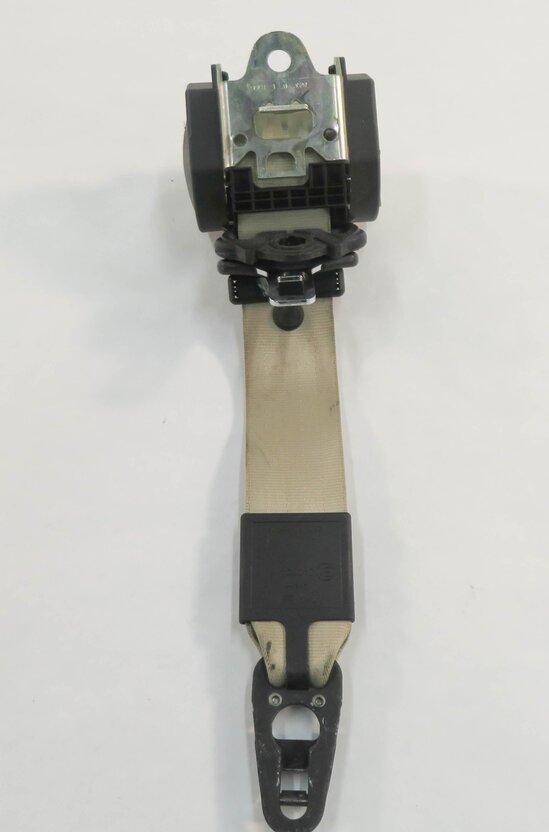 Thumbnail 6: 2010 AUDI Q7 (4L) RIGHT REAR 3rd THIRD ROW SEAT SEATBELT RETRACTOR (BEIGE)