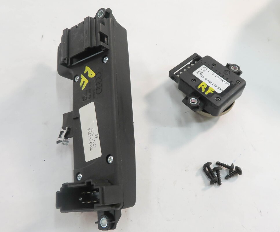 Thumbnail 4: 2010 AUDI Q7 (4L) RIGHT FRONT PASSENGER POWER SEAT ADJUSTMENT SWITCH (BEIGE)