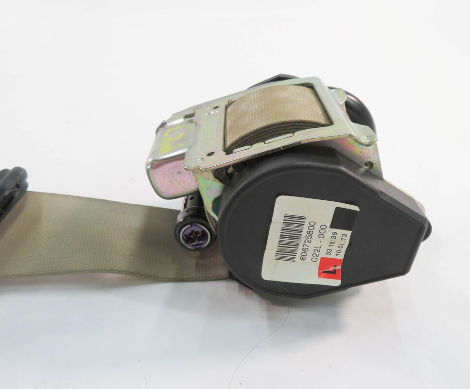 Thumbnail 3: 2010 AUDI Q7 (4L) LEFT REAR 2nd SECOND ROW SEAT SEATBELT RETRACTOR (BEIGE)