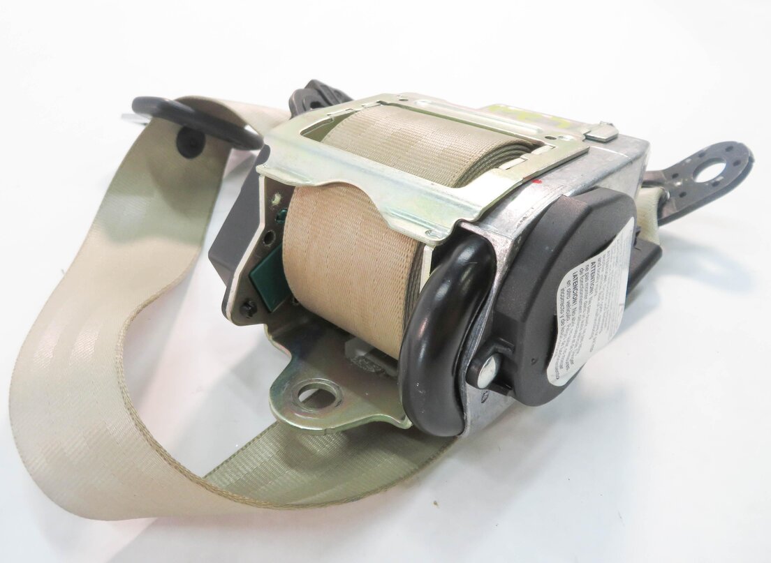 Thumbnail 8: 2010 AUDI Q7 (4L) LEFT REAR 2nd SECOND ROW SEAT SEATBELT RETRACTOR (BEIGE)