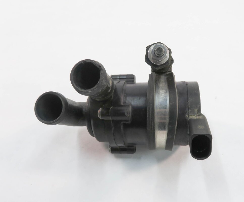2010 AUDI Q7 (4L) 3.0L CATA DIESEL ENGINE AUX AUXILIARY WATER PUMP