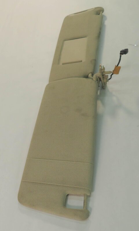 Thumbnail 4: 2007-2015 AUDI Q7 (4L) RIGHT FRONT PASSENGER SUNVISOR (BEIGE)