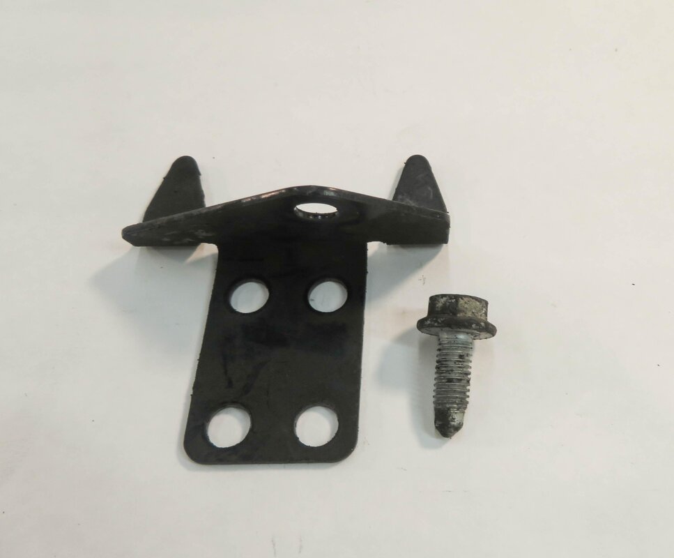 Thumbnail 7: 2010 AUDI Q7 (4L) 3.0L CATA DIESEL ENGINE AUX AUXILIARY WATER PUMP