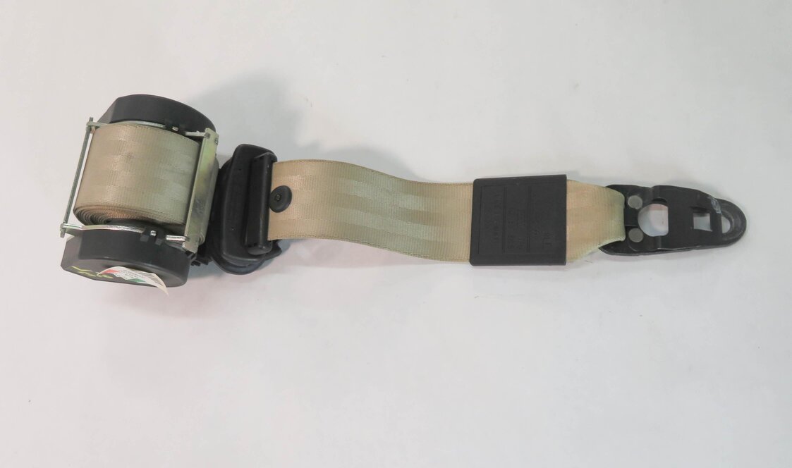 Thumbnail 3: 2010 AUDI Q7 (4L) LEFT REAR 3rd THIRD ROW SEAT SEATBELT RETRACTOR (BEIGE)
