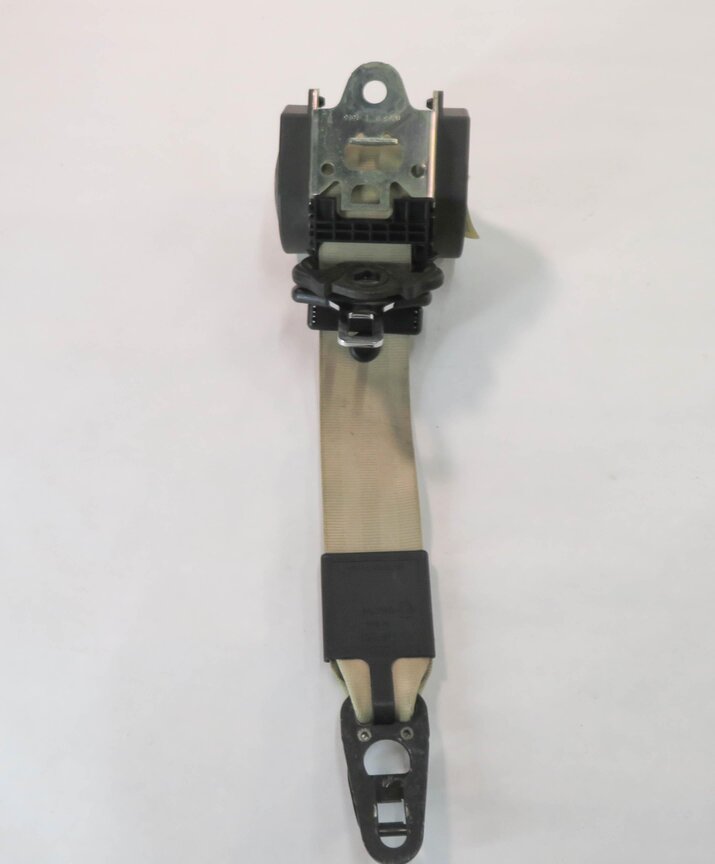 Thumbnail 6: 2010 AUDI Q7 (4L) LEFT REAR 3rd THIRD ROW SEAT SEATBELT RETRACTOR (BEIGE)