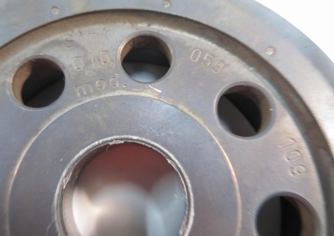 Thumbnail 7: 2010 AUDI Q7 (4L) 3.0L CATA DIESEL ENGINE - CAMSHAFT GEAR PULLEY