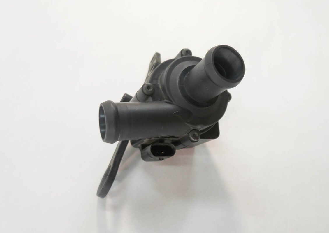 Thumbnail 3: 2010 AUDI Q7 (4L) 3.0L CATA DIESEL ENGINE - AUX AUXILIARY WATER PUMP