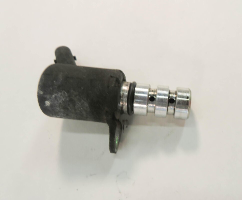 Thumbnail 3: 2010 AUDI Q7 (4L) 3.0L CATA DIESEL ENGINE - CAMSHAFT ADJUSTER SOLENOID