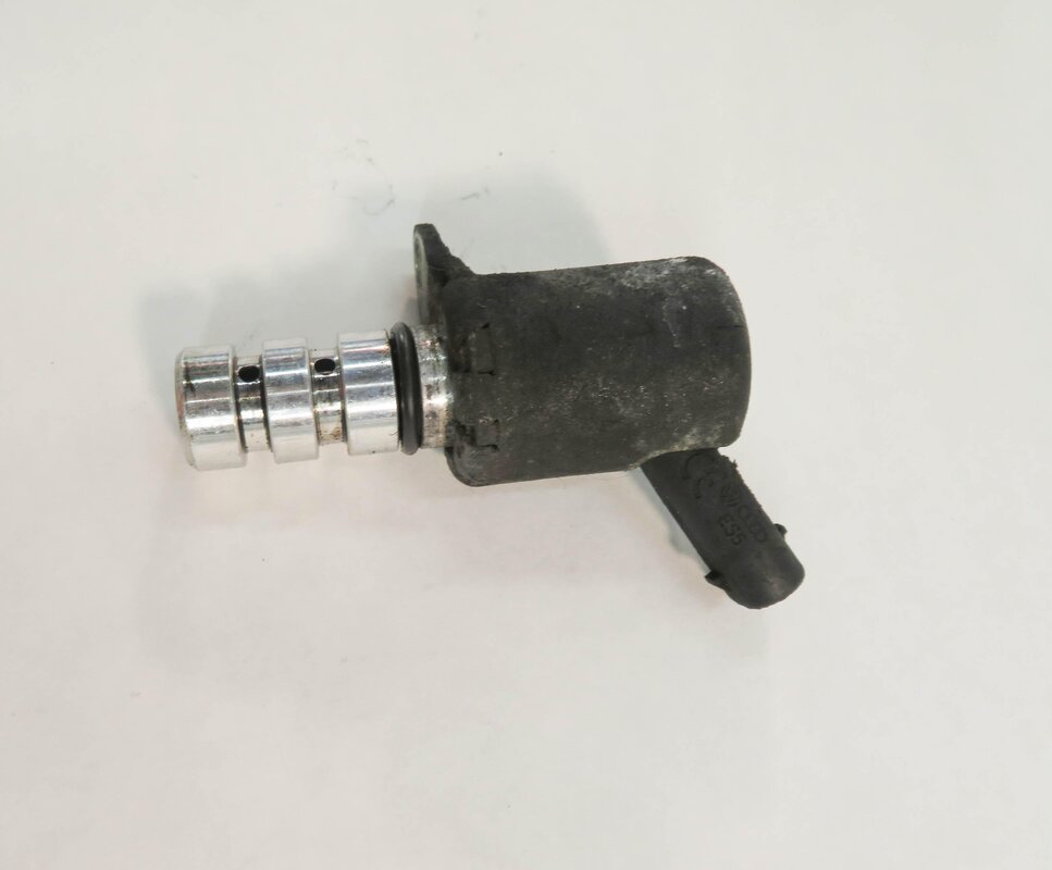 Thumbnail 4: 2010 AUDI Q7 (4L) 3.0L CATA DIESEL ENGINE - CAMSHAFT ADJUSTER SOLENOID